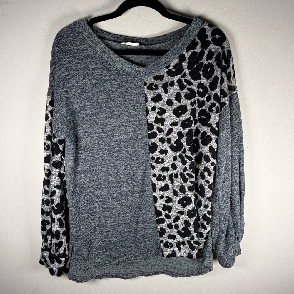 Oddy V-Neck Small Gray Color Block Animal Print Leopard Print Black Long Sleeve